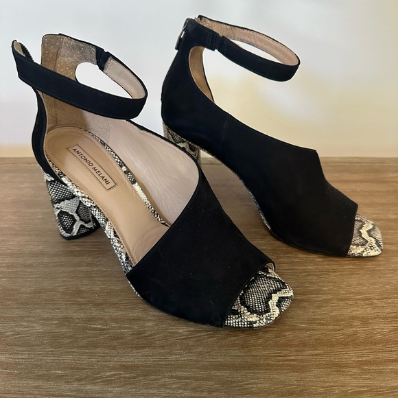 ANTONIO MELANI | Ehren Black Suede Snakeprint Block Heeled Sandals | Size 8.5 - Picture 2 of 7